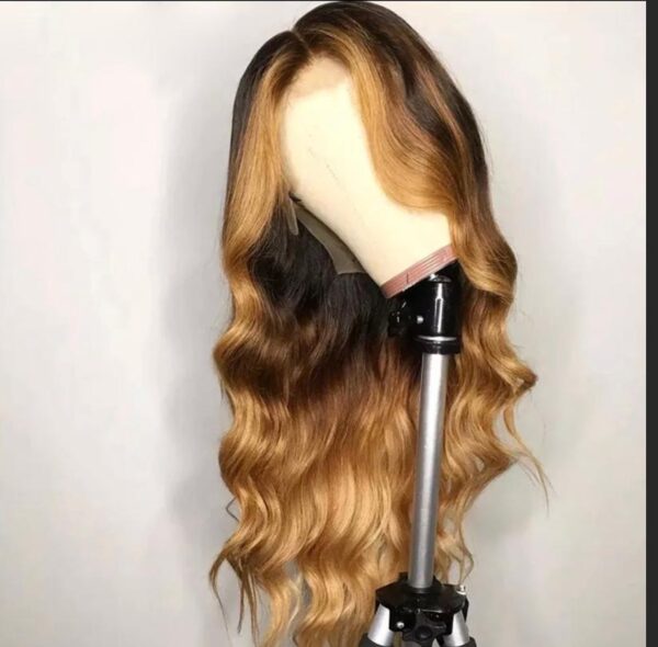 perruque body wave brun miel